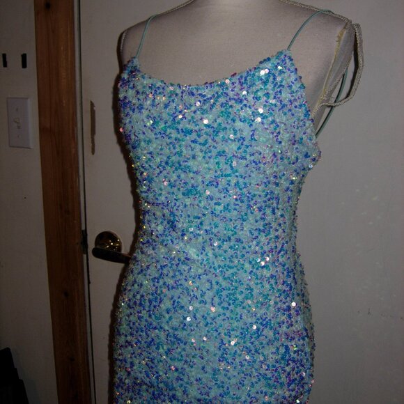 B. Darlin Light Blue Sequin Dress 9/10 - Picture 2 of 4